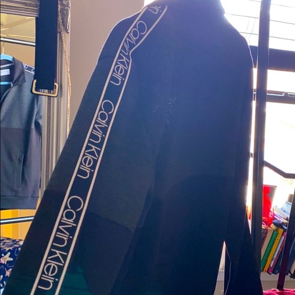 Calvin Klein Collection - Picture 1 of 5